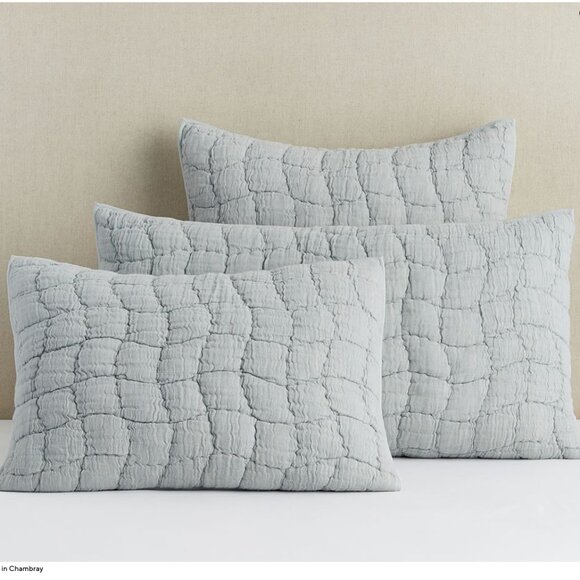 POTTERY BARN CLOUD HANDCRAFTED COTTON/LINEN QUILTED SHAM Standard CHAMBRAY x 2 - Picture 3 of 3
